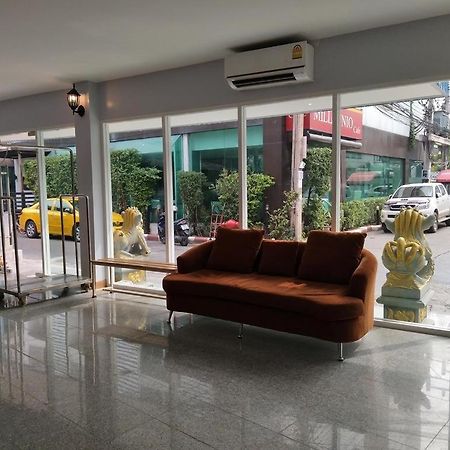 Bird Room Hotel - Pratunam Бангкок Екстер'єр фото