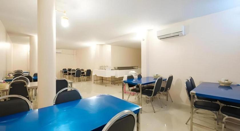 Bird Room Hotel - Pratunam Бангкок Екстер'єр фото