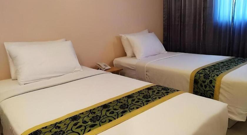 Bird Room Hotel - Pratunam Бангкок Екстер'єр фото